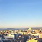 Encantador Y Con Vistas Al Mar